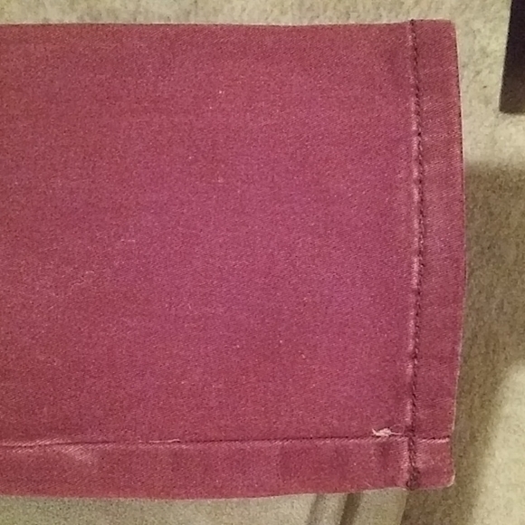 Brooklyn Calling N.Y.C skinny maroon pants - Picture 3 of 6